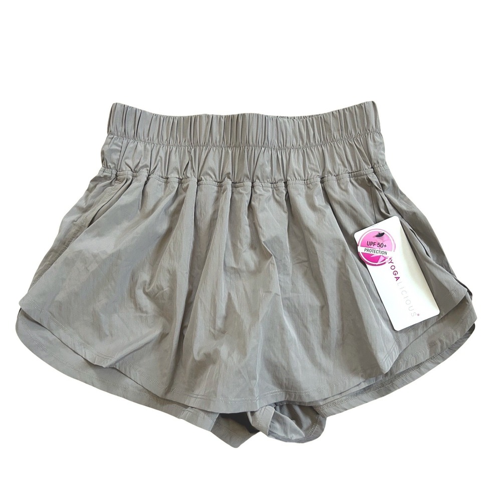 YOGALICIOUS Radiant Commuter Skort Skirt Satellite Shorts Tan UPF 50+ Size S NWT